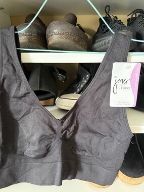 Just My Size Black Seamless V-Neck Bralette